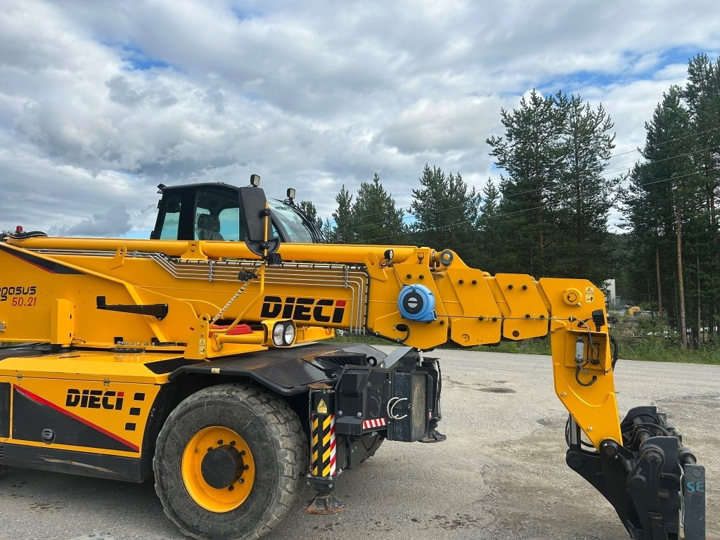 Dieci PEGASUS 5.21 - Teleszkópos rakodó: 1 kép. Dieci PEGASUS 5.21 - Teleszkópos rakodó: 1 kép.