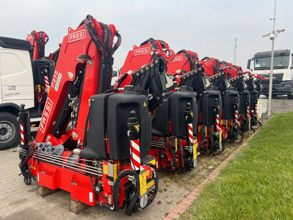 KRAN FASSI F275A.0.26 E- ACTIVE - Rakodódaru: 2 kép. KRAN FASSI F275A.0.26 E- ACTIVE - Rakodódaru: 2 kép.