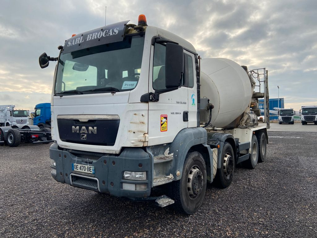MAN TGA 32.400 STETTER 8,5M3 - Betonmixer: 2 kép. MAN TGA 32.400 STETTER 8,5M3 - Betonmixer: 2 kép.