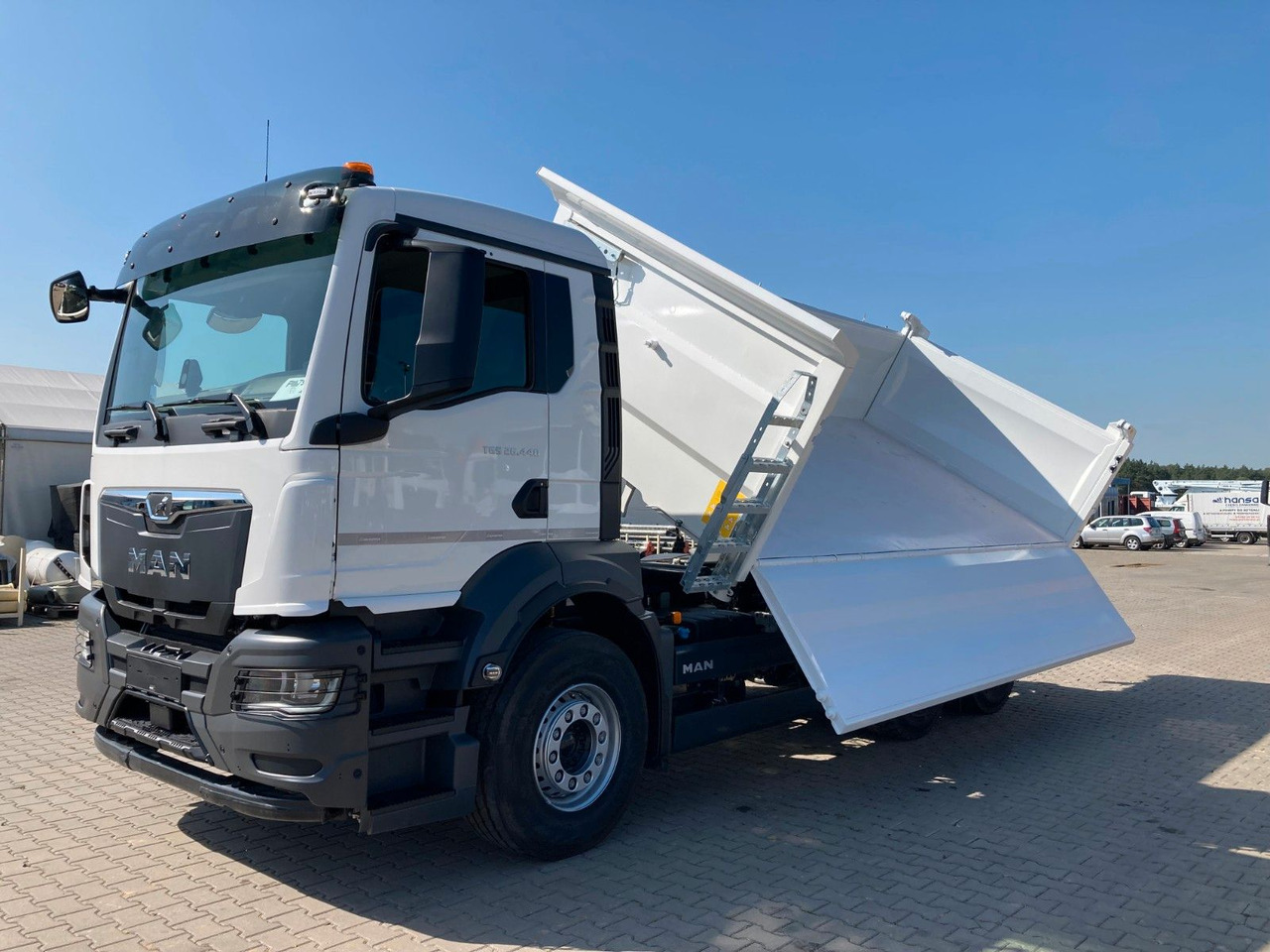 Új Billenőplatós teherautó MAN TGS 26.440 6X4 FML DREISEITENKIPPER  HARDOX: 14 kép.