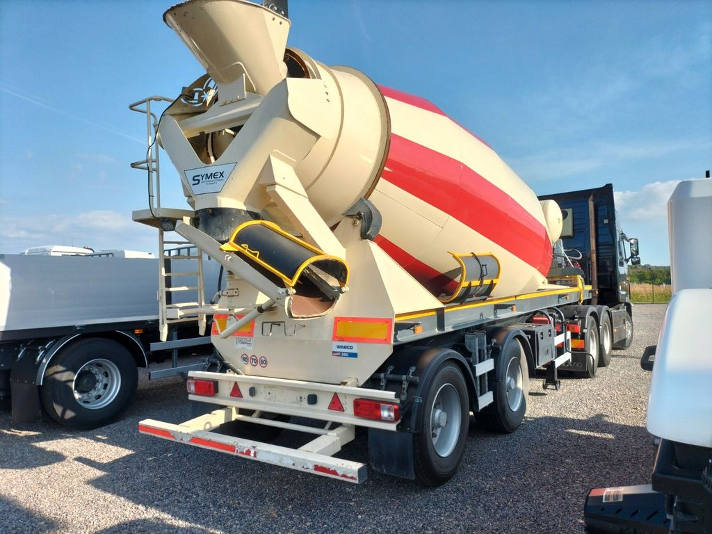 SYMEX CONCRETE MIXER 12 m3 - Betonmixer: 2 kép. SYMEX CONCRETE MIXER 12 m3 - Betonmixer: 2 kép.