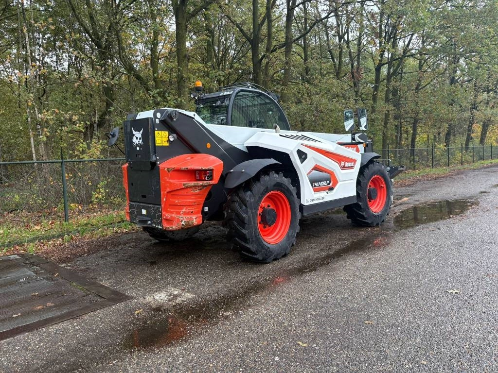 Bobcat T 41.140 SLP (not JCB 540-140) - Teleszkópos rakodó: 4 kép. Bobcat T 41.140 SLP (not JCB 540-140) - Teleszkópos rakodó: 4 kép.