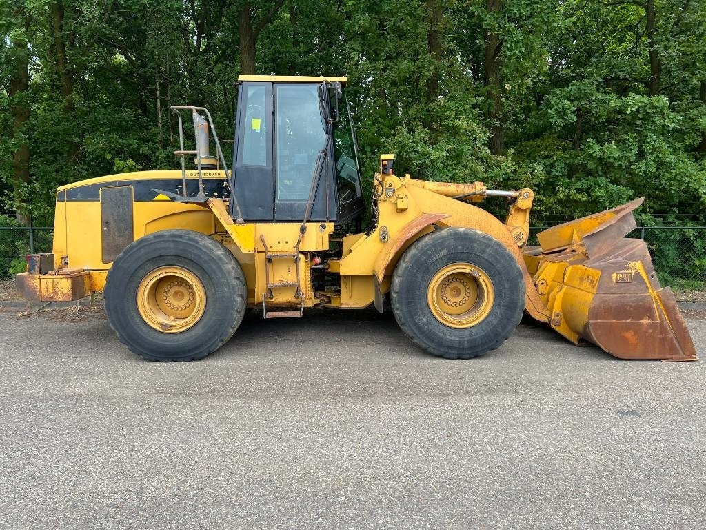 CAT 950 G - Gumikerekes homlokrakodó: 5 kép. CAT 950 G - Gumikerekes homlokrakodó: 5 kép.