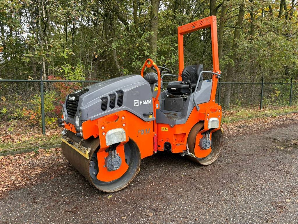 Hamm HD 12 VV - Úthenger: 1 kép. Hamm HD 12 VV - Úthenger: 1 kép.