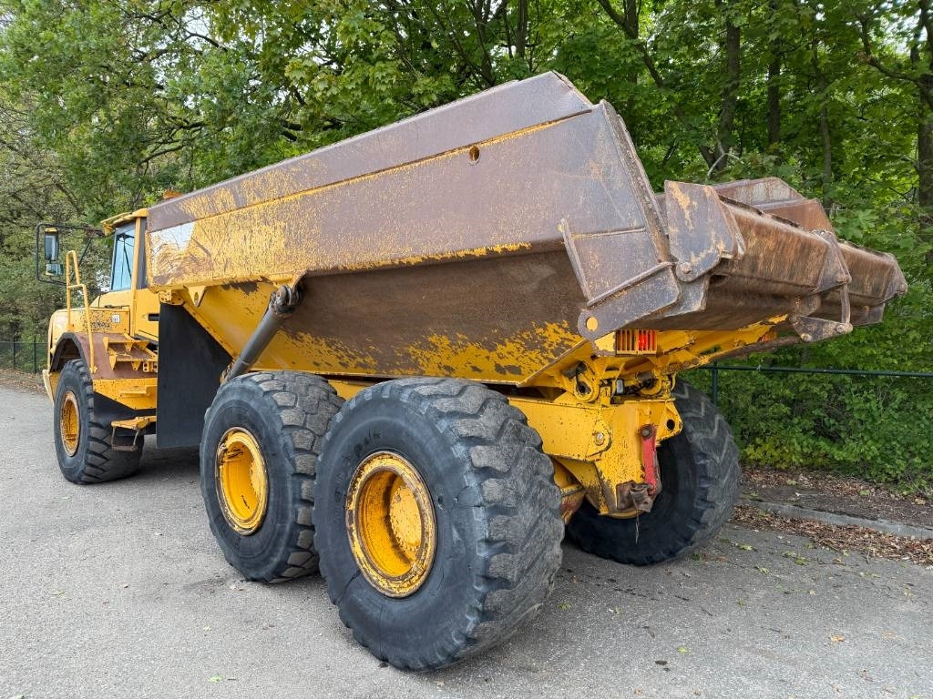 Volvo A 25 D  - Csuklós dömper: 3 kép. Volvo A 25 D  - Csuklós dömper: 3 kép.