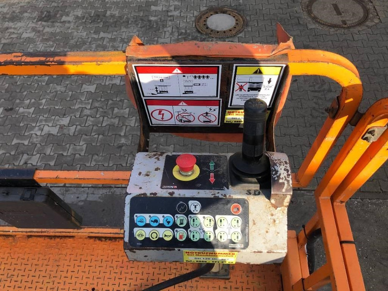 Haulotte H 12 SX - Ollós emelő: 5 kép. Haulotte H 12 SX - Ollós emelő: 5 kép.