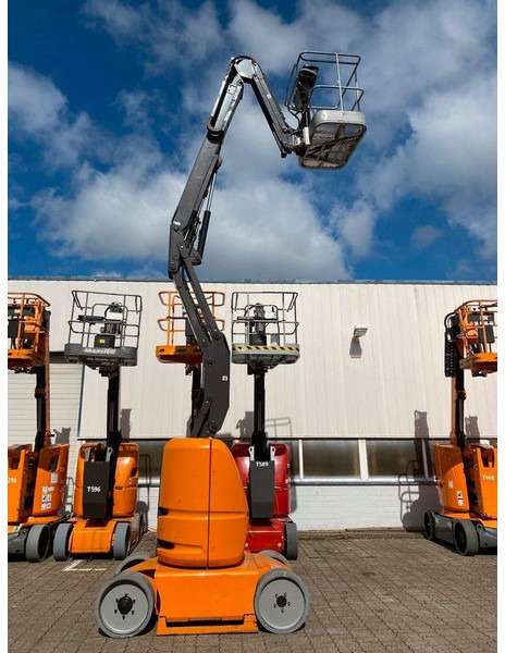 Manitou 120 AET JC - Személyemelő: 5 kép. Manitou 120 AET JC - Személyemelő: 5 kép.