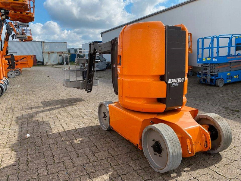 Manitou 120 AET JC - Személyemelő: 3 kép. Manitou 120 AET JC - Személyemelő: 3 kép.