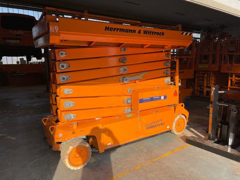 PB S 171-12 E - Ollós emelő: 3 kép. PB S 171-12 E - Ollós emelő: 3 kép.