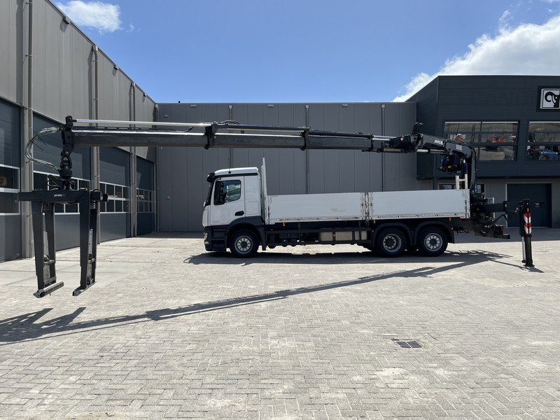 Mercedes-Benz ANTOS 2546 6X2 Bouwstoffenauto / Open laadbak vv KRAAN MKG HLK 221-3 met Palletklem - Platós teherautó, Darus autó: 2 kép. Mercedes-Benz ANTOS 2546 6X2 Bouwstoffenauto / Open laadbak vv KRAAN MKG HLK 221-3 met Palletklem - Platós teherautó, Darus autó: 2 kép.