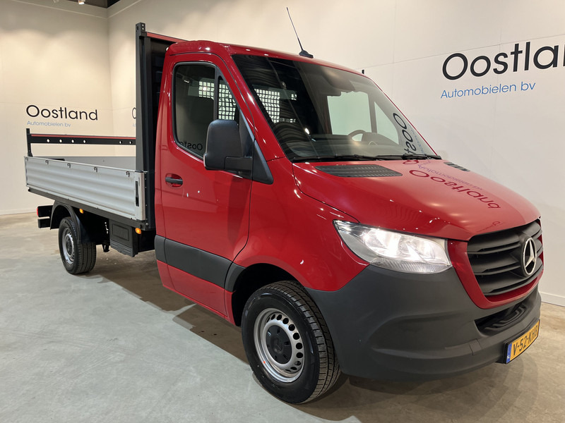 Platós kisteherautó Mercedes-Benz Sprinter 317 CDI L2 RWD Automaat Open Laadbak / Euro 6 / Trekhaak 3500 KG / Airco / Cruise Control / CarPlay / Navigatie / 64.150 KM !! / BPM VRIJ !!: 12 kép.