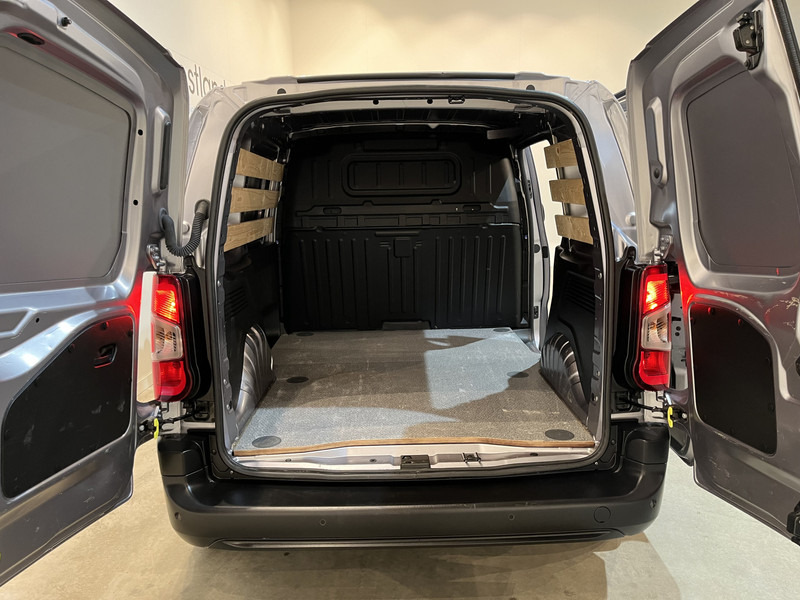 Opel Combo 1.5D L1H1 / Euro 6 / Airco / Cruise Control / PDC / 37.900 KM !! / BPM VRIJ !! - Kis furgon: 5 kép. Opel Combo 1.5D L1H1 / Euro 6 / Airco / Cruise Control / PDC / 37.900 KM !! / BPM VRIJ !! - Kis furgon: 5 kép.