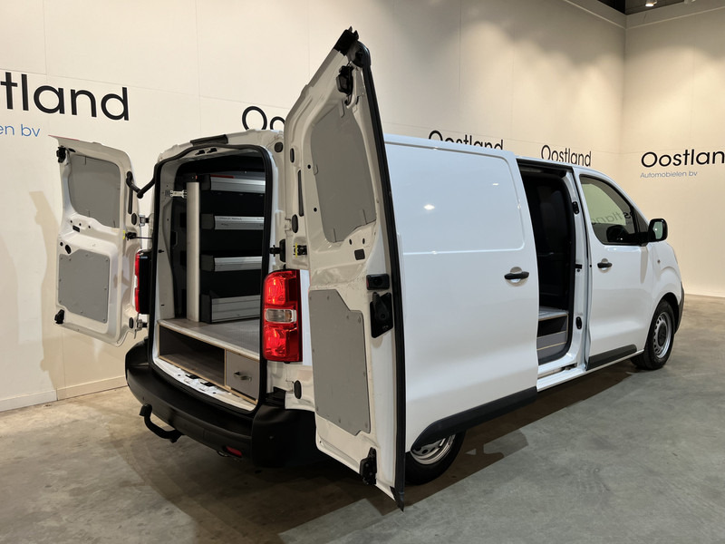Opel Vivaro 2.0 CDTI L3H1 150 PK Servicebus / Inrichting / Euro 6 / Airco / Cruise Control / Camera / Trekhaak / CarPlay / Navigatie / 3-Zits / - Kis furgon: 2 kép. Opel Vivaro 2.0 CDTI L3H1 150 PK Servicebus / Inrichting / Euro 6 / Airco / Cruise Control / Camera / Trekhaak / CarPlay / Navigatie / 3-Zits / - Kis furgon: 2 kép.