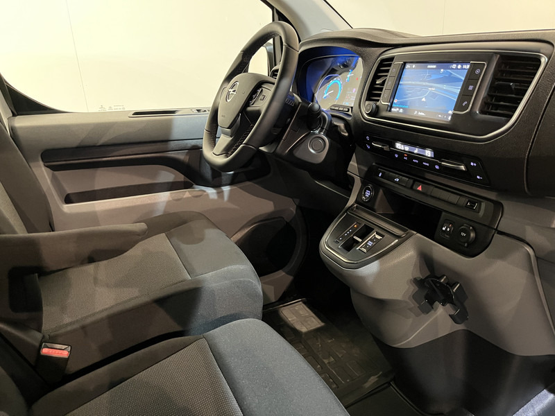 Opel Vivaro-e L2 75 kWh Servicebus / Sortimo Inrichting / 100% elektrisch !! / Airco / Cruise Control / CarPlay / Camera / Navigatie / 3-Zits / 3.800 KM !! - Kis furgon, Elektromos kisteherautó: 3 kép. Opel Vivaro-e L2 75 kWh Servicebus / Sortimo Inrichting / 100% elektrisch !! / Airco / Cruise Control / CarPlay / Camera / Navigatie / 3-Zits / 3.800 KM !! - Kis furgon, Elektromos kisteherautó: 3 kép.