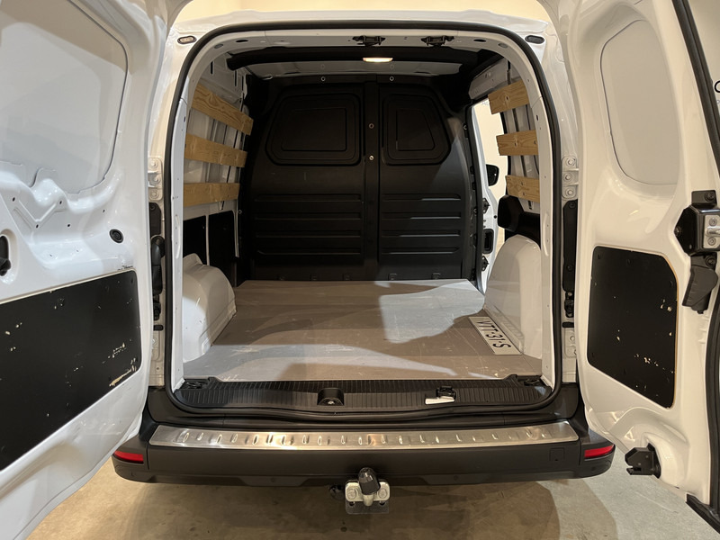 Renault Kangoo 1.5 Blue dCi 75 Comfort L1 / Euro 6 / Airco / Cruise Control / PDC / CarPlay / Trekhaak / Navigatie / 64.700 KM !! - Kis furgon: 4 kép. Renault Kangoo 1.5 Blue dCi 75 Comfort L1 / Euro 6 / Airco / Cruise Control / PDC / CarPlay / Trekhaak / Navigatie / 64.700 KM !! - Kis furgon: 4 kép.