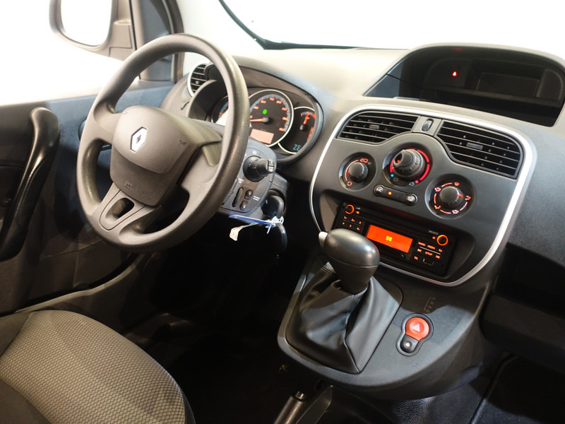 Renault Kangoo Z.E. 33 KwH (ex. accu) / Airco / Schuifdeur / PDC / 11.700 KM !! / BPM VRIJ !! - Kis furgon, Elektromos kisteherautó: 3 kép. Renault Kangoo Z.E. 33 KwH (ex. accu) / Airco / Schuifdeur / PDC / 11.700 KM !! / BPM VRIJ !! - Kis furgon, Elektromos kisteherautó: 3 kép.