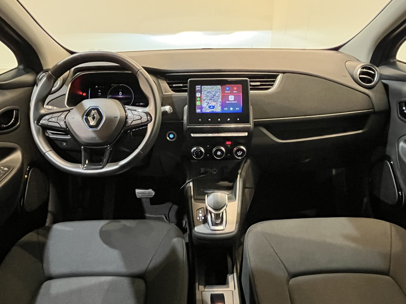 Renault ZOE R110 Life 52 kWh (Incl. Accu) / CarPlay / Airco / Cruise Control / 34.000 KM !! Prijs ex BTW € 11.530,- - Hatchback: 3 kép. Renault ZOE R110 Life 52 kWh (Incl. Accu) / CarPlay / Airco / Cruise Control / 34.000 KM !! Prijs ex BTW € 11.530,- - Hatchback: 3 kép.