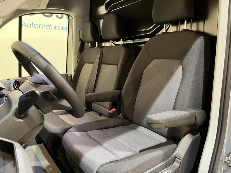 Furgon Volkswagen Crafter 2.0 TDI L3H2 140 PK Automaat / Euro 6 / Airco / Cruise Control / PDC / CarPlay / 3-Zits / NIEUWSTE MODEL / 1.400 KM !!: 7 kép.