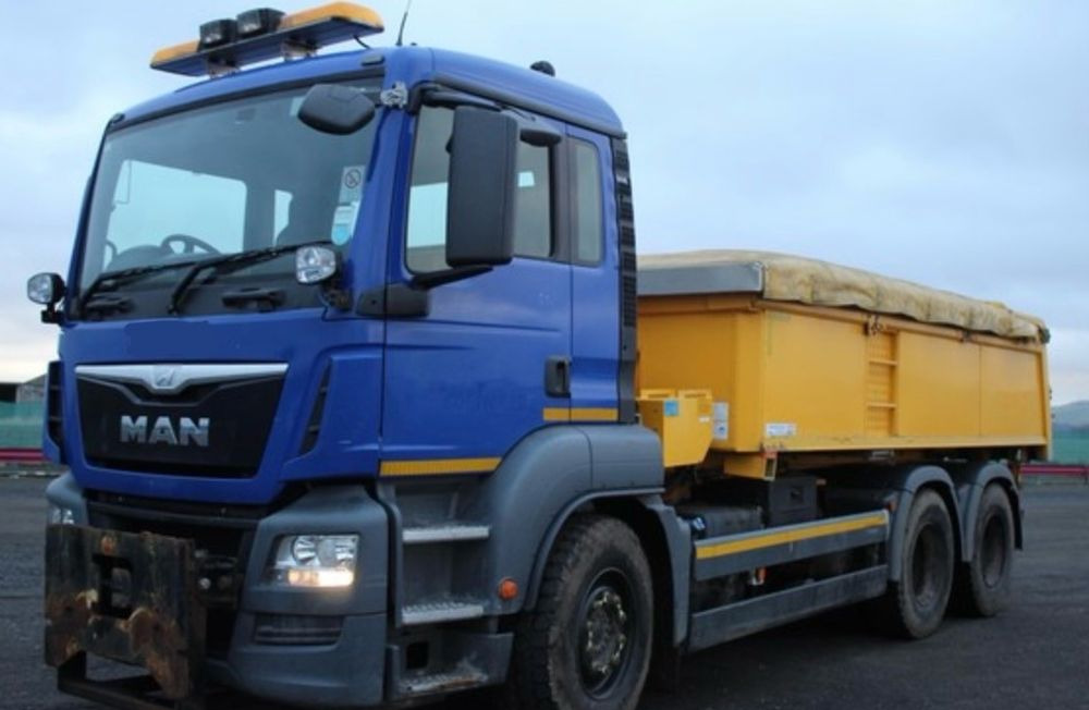 MAN Tgs 26.360 6x4 wywrotka piaskarka pług e6 euro6 - Billenőplatós teherautó: 5 kép. MAN Tgs 26.360 6x4 wywrotka piaskarka pług e6 euro6 - Billenőplatós teherautó: 5 kép.