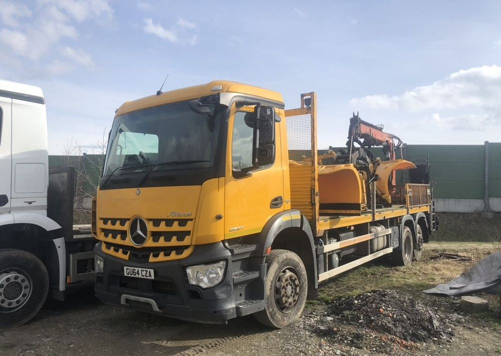 Mercedes-Benz Arocs 2527 6x2 HDS atlas 105.2-2AL skrzynia - Platós teherautó: 1 kép. Mercedes-Benz Arocs 2527 6x2 HDS atlas 105.2-2AL skrzynia - Platós teherautó: 1 kép.