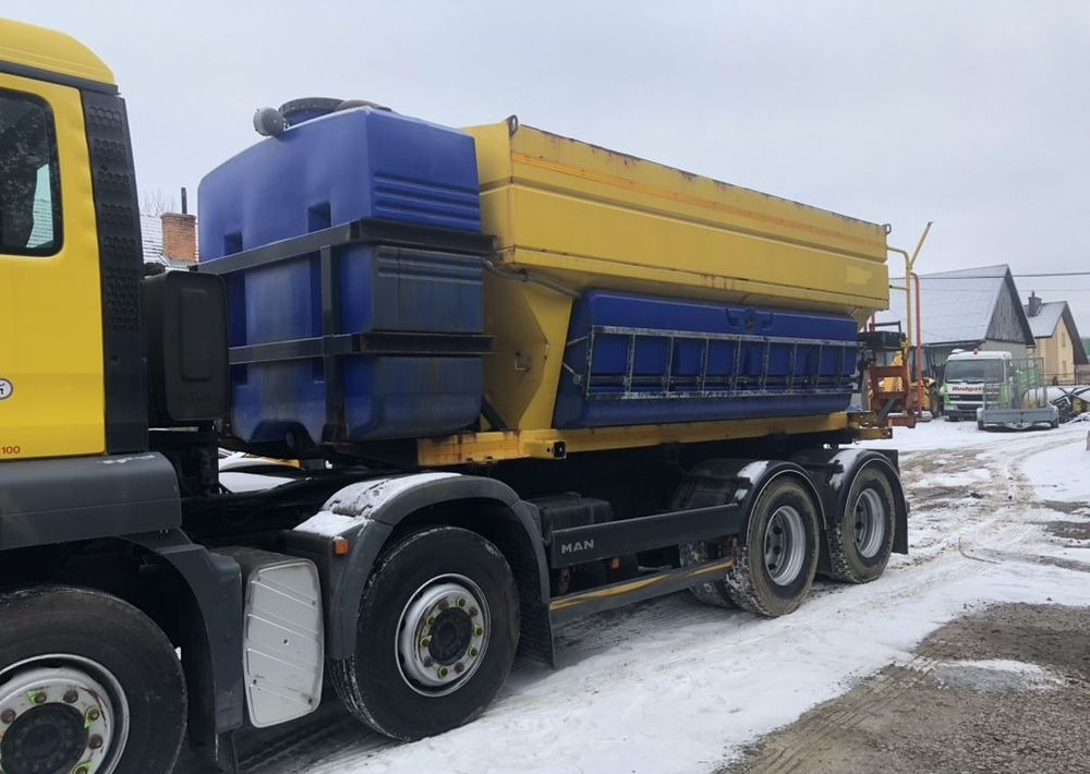 MAN TGS 32.360 8x4 piaskarka solarka schmidt euro5 pług - Többcélú/ Speciális jármű, Teherautó: 5 kép. MAN TGS 32.360 8x4 piaskarka solarka schmidt euro5 pług - Többcélú/ Speciális jármű, Teherautó: 5 kép.