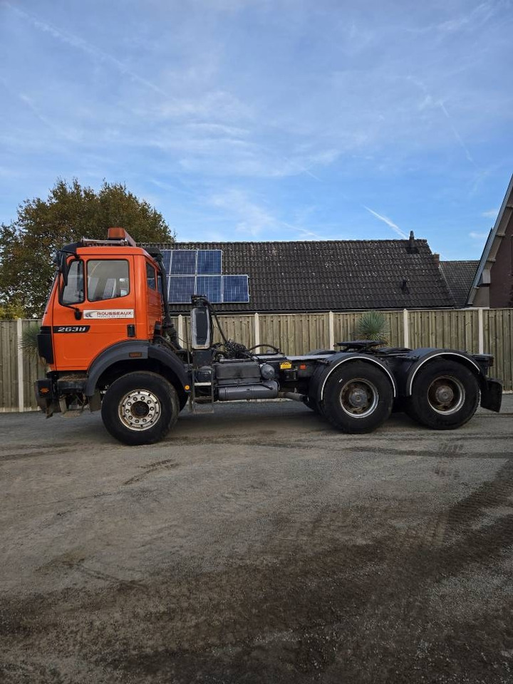 Mercedes-Benz 2638 - Nyergesvontató: 1 kép. Mercedes-Benz 2638 - Nyergesvontató: 1 kép.