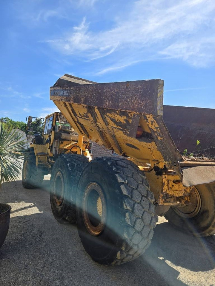 Volvo BM A 25 - Csuklós dömper: 5 kép. Volvo BM A 25 - Csuklós dömper: 5 kép.
