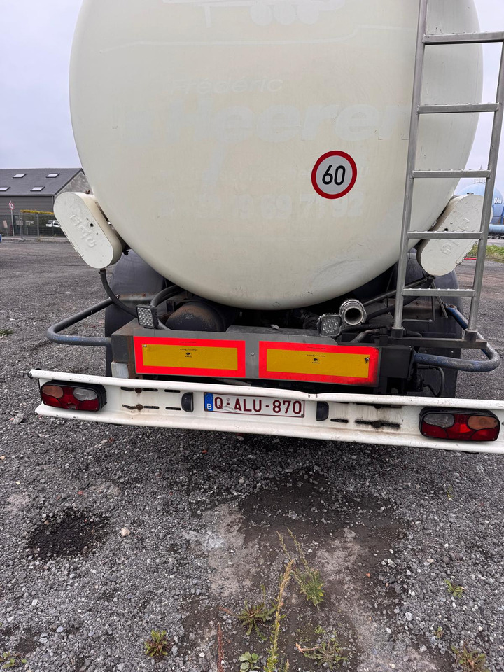 LAG - Tartályos félpótkocsi: 3 kép. LAG - Tartályos félpótkocsi: 3 kép.