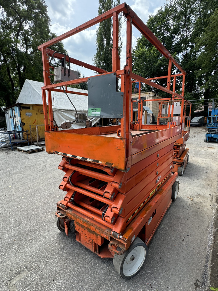 SKYJACK SJIII 4740 SJIII4740 14m - Ollós emelő: 4 kép. SKYJACK SJIII 4740 SJIII4740 14m - Ollós emelő: 4 kép.