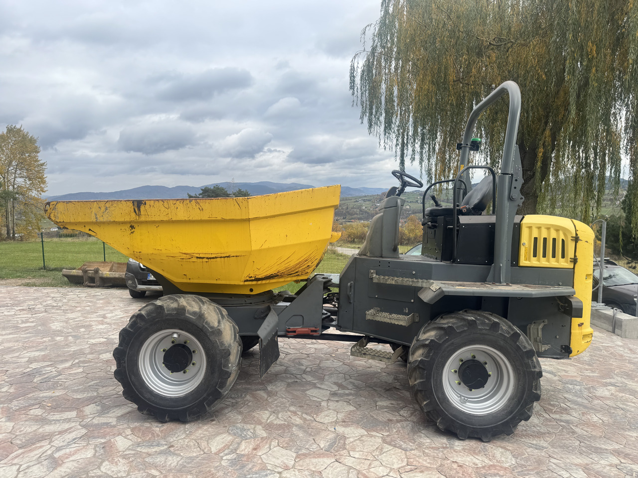 WACKER Neuson DW60 DV60 swivel dumper 6t - Csuklós dömper: 2 kép. WACKER Neuson DW60 DV60 swivel dumper 6t - Csuklós dömper: 2 kép.
