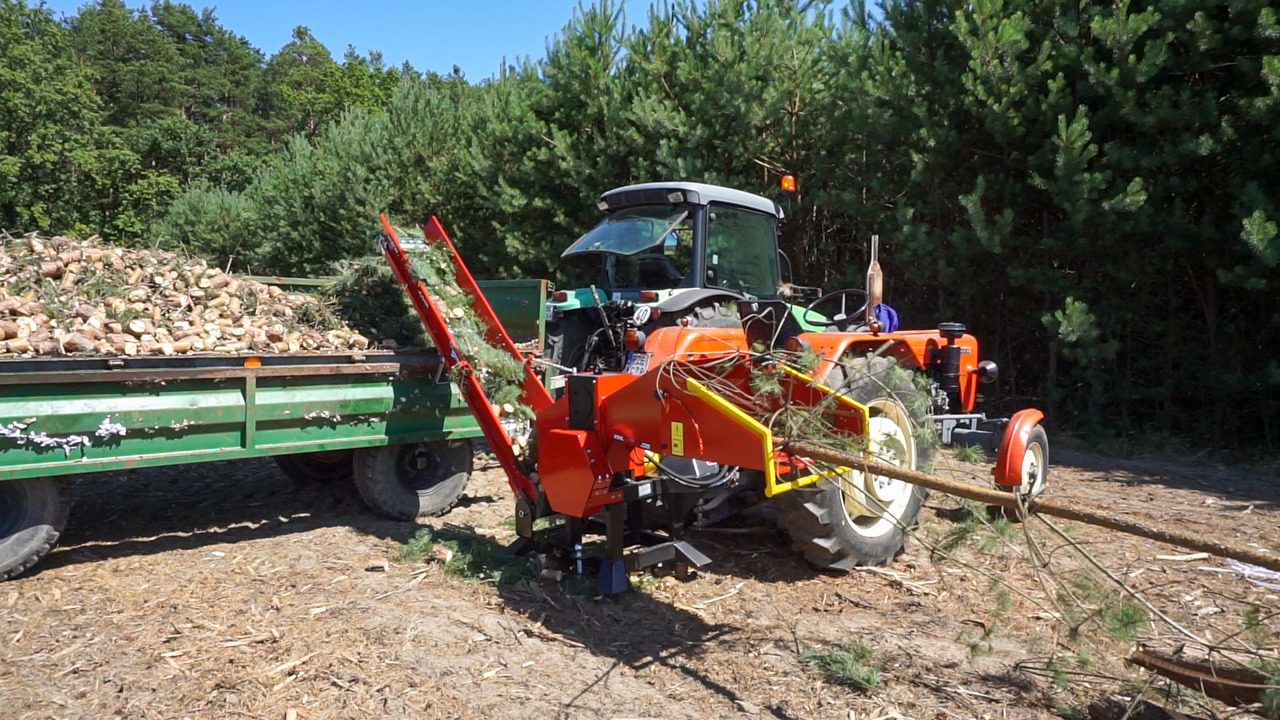 REMET RĘBAK WOM MODEL R-120 + TAŚMOCIĄG 2,3M - Faaprító: 4 kép. REMET RĘBAK WOM MODEL R-120 + TAŚMOCIĄG 2,3M - Faaprító: 4 kép.