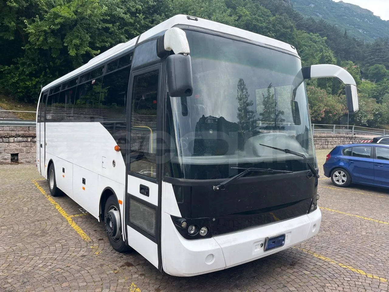 BMC PROBUS TBX - Távolsági busz: 1 kép. BMC PROBUS TBX - Távolsági busz: 1 kép.