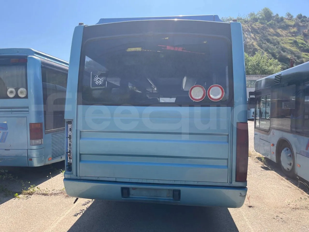 Bundle di 4 mezzi Iveco - Cacciamali Fiat - Poker Man - 469 L Neoplan - Centroliner - Városi busz: 4 kép. Bundle di 4 mezzi Iveco - Cacciamali Fiat - Poker Man - 469 L Neoplan - Centroliner - Városi busz: 4 kép.