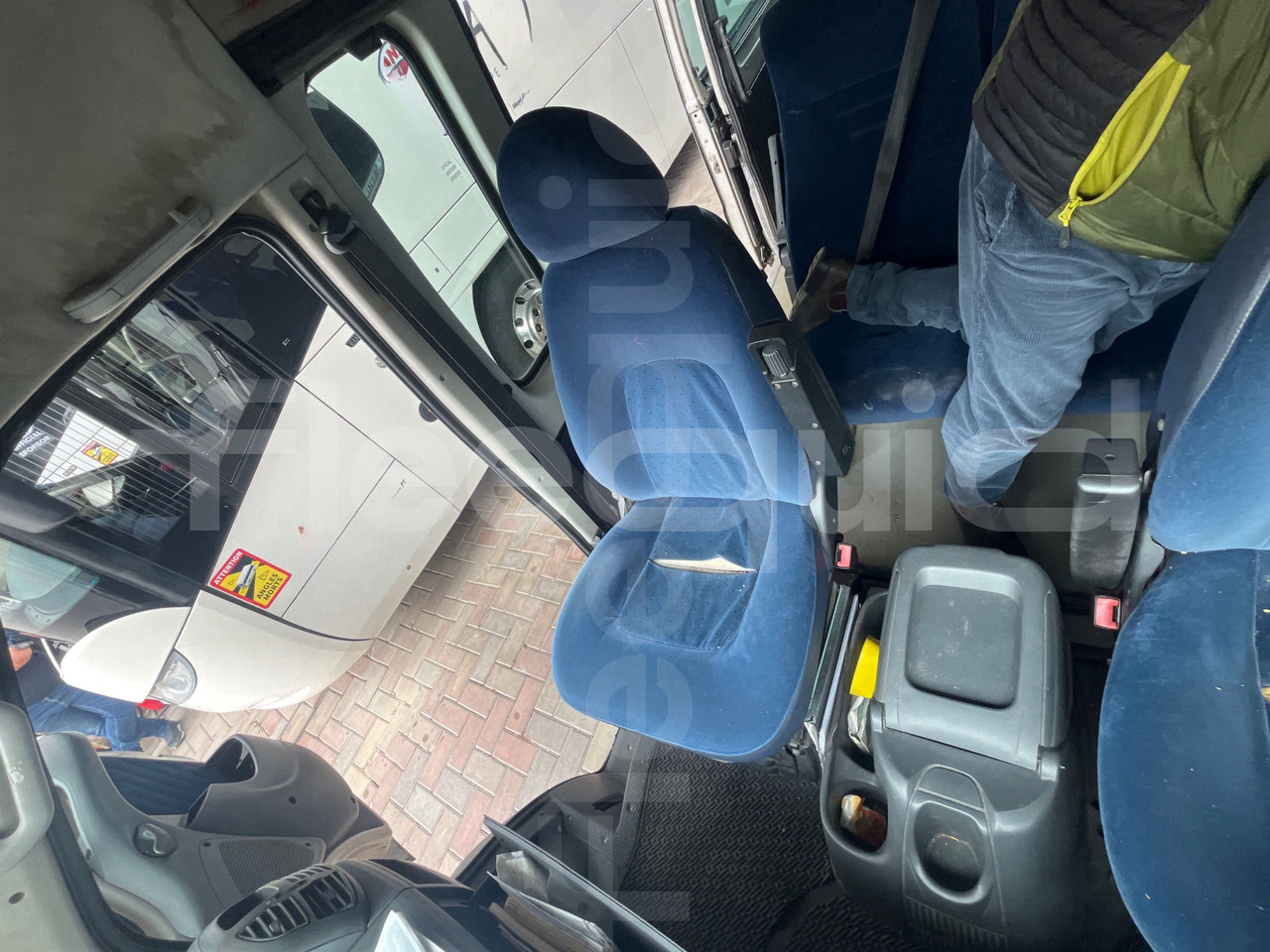 Távolsági busz Fiat Ducato Maxi: 19 kép.