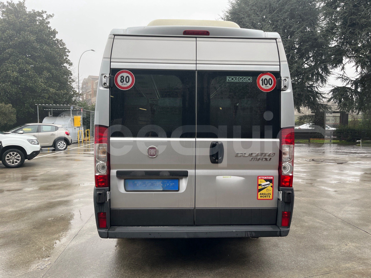 Fiat Ducato - Távolsági busz: 5 kép. Fiat Ducato - Távolsági busz: 5 kép.