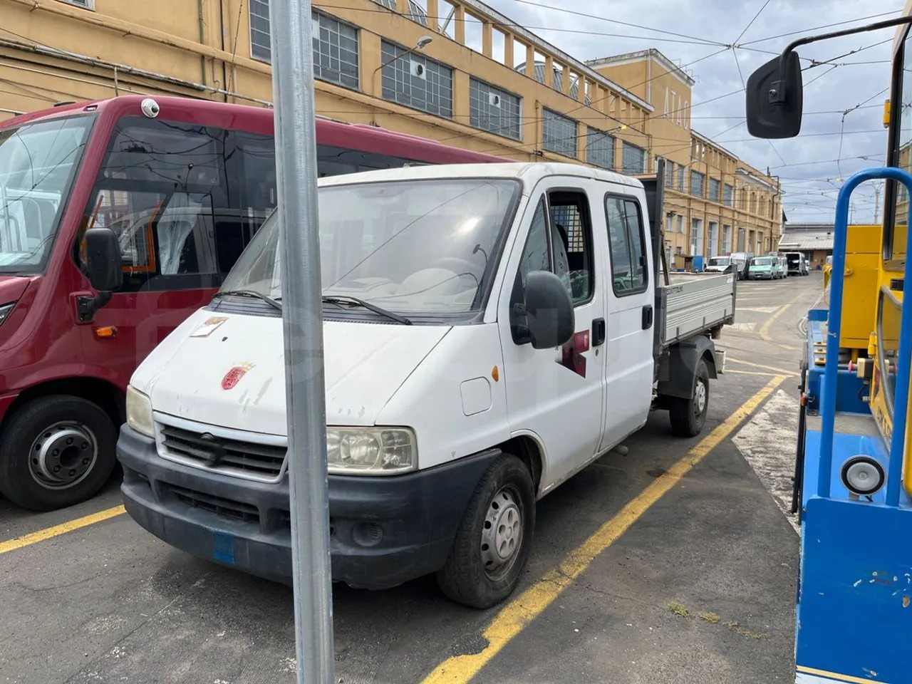 Fiat Ducato - Minibusz, Kisbusz: 3 kép. Fiat Ducato - Minibusz, Kisbusz: 3 kép.