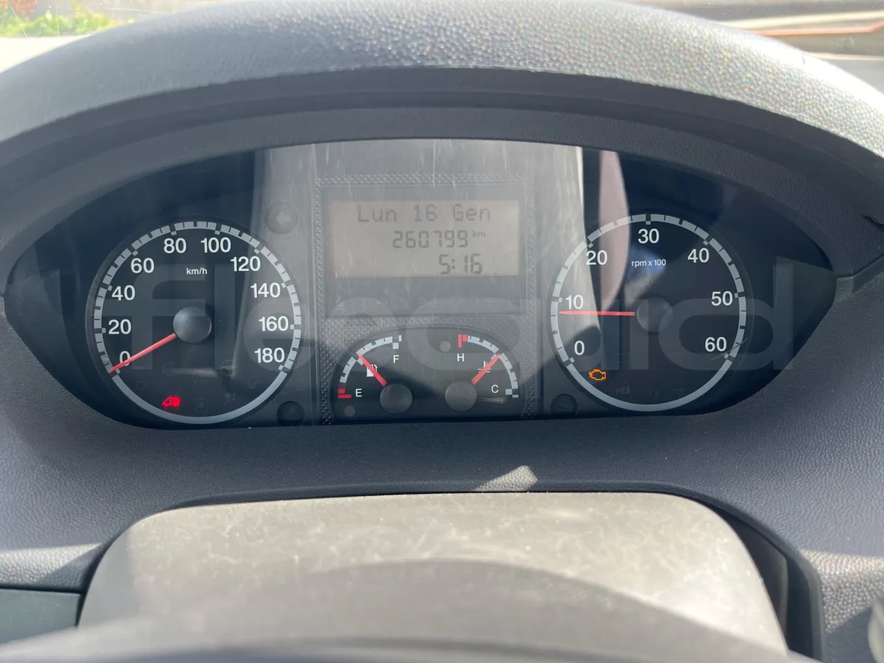 Fiat Ducato - Iskolabusz: 3 kép. Fiat Ducato - Iskolabusz: 3 kép.