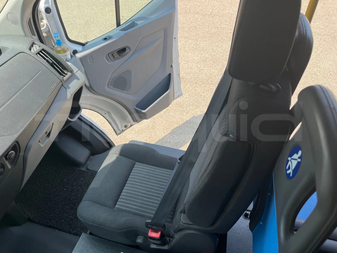 Ford Transit lízing Ford Transit: 16 kép.
