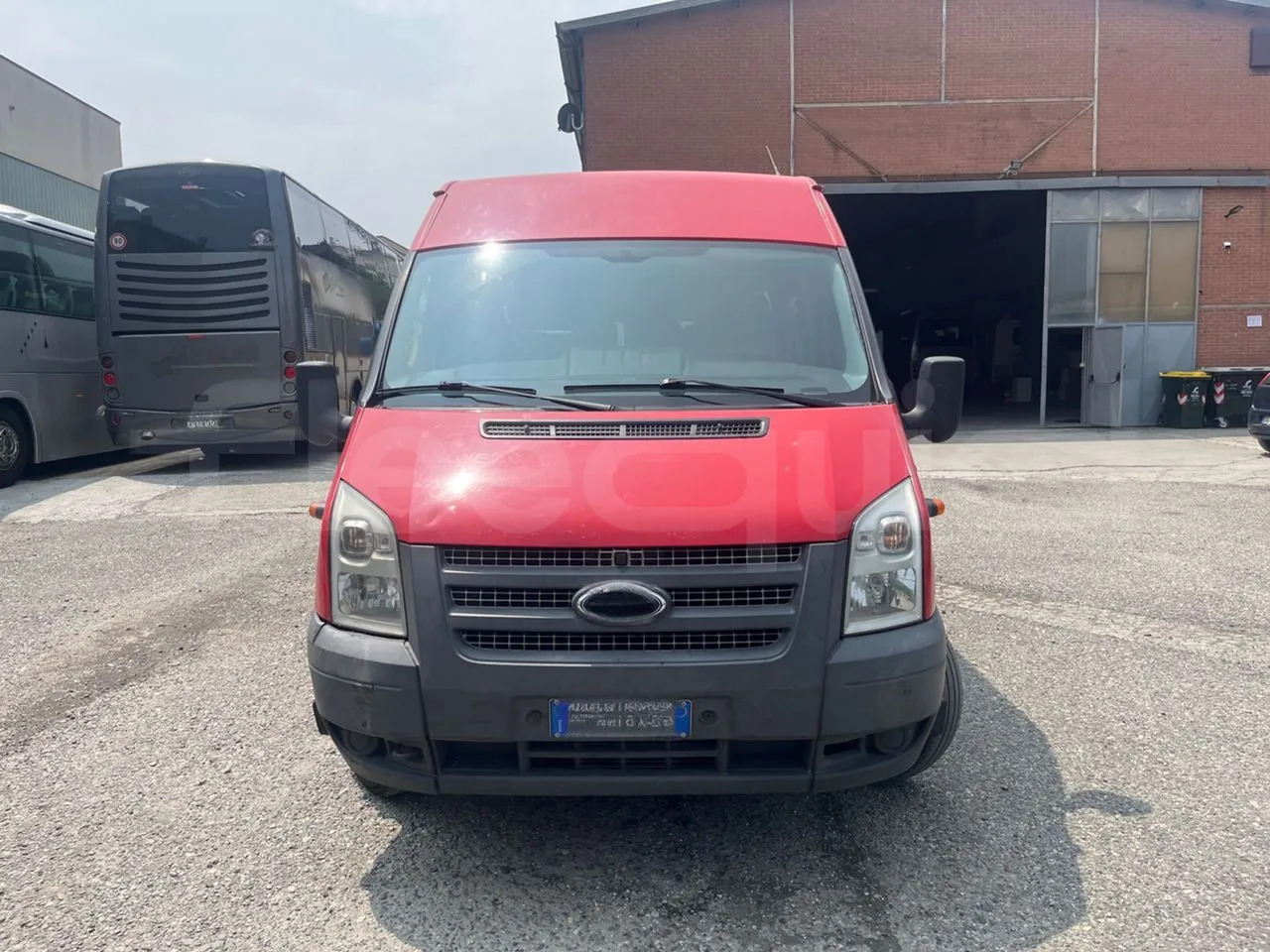 Ford Transit Tourneo - Minibusz, Kisbusz: 1 kép. Ford Transit Tourneo - Minibusz, Kisbusz: 1 kép.