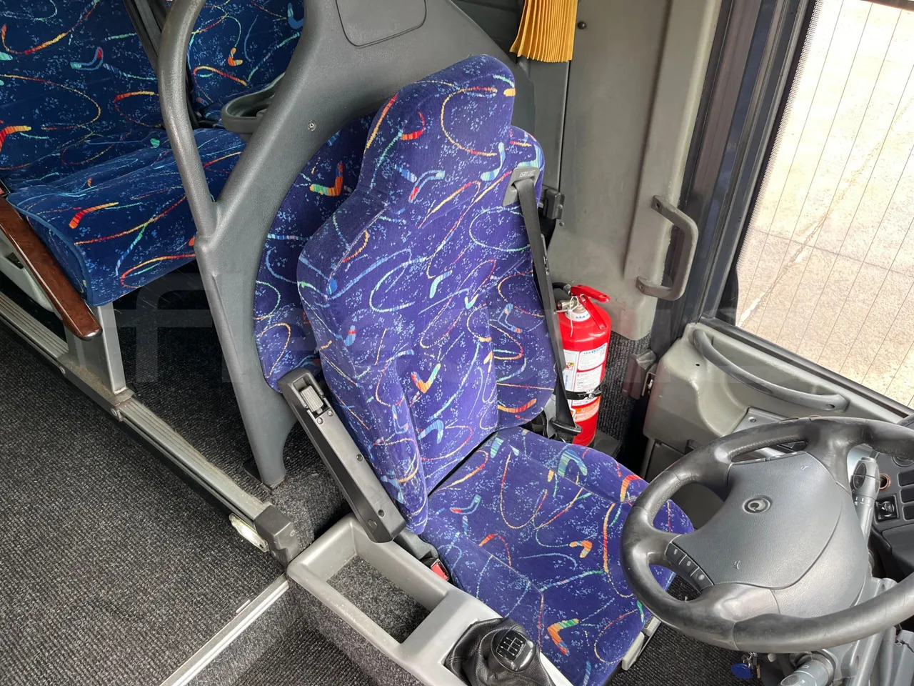 Távolsági busz Irisbus 397E.12: 20 kép. Távolsági busz Irisbus 397E.12: 20 kép.