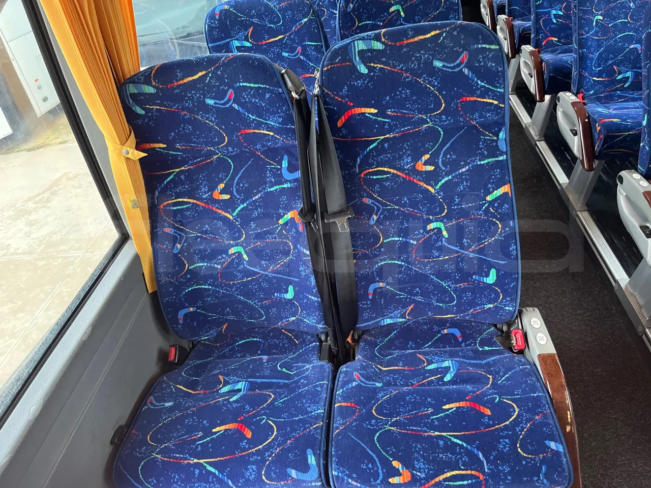 Távolsági busz Irisbus 397E.12: 42 kép. Távolsági busz Irisbus 397E.12: 42 kép.