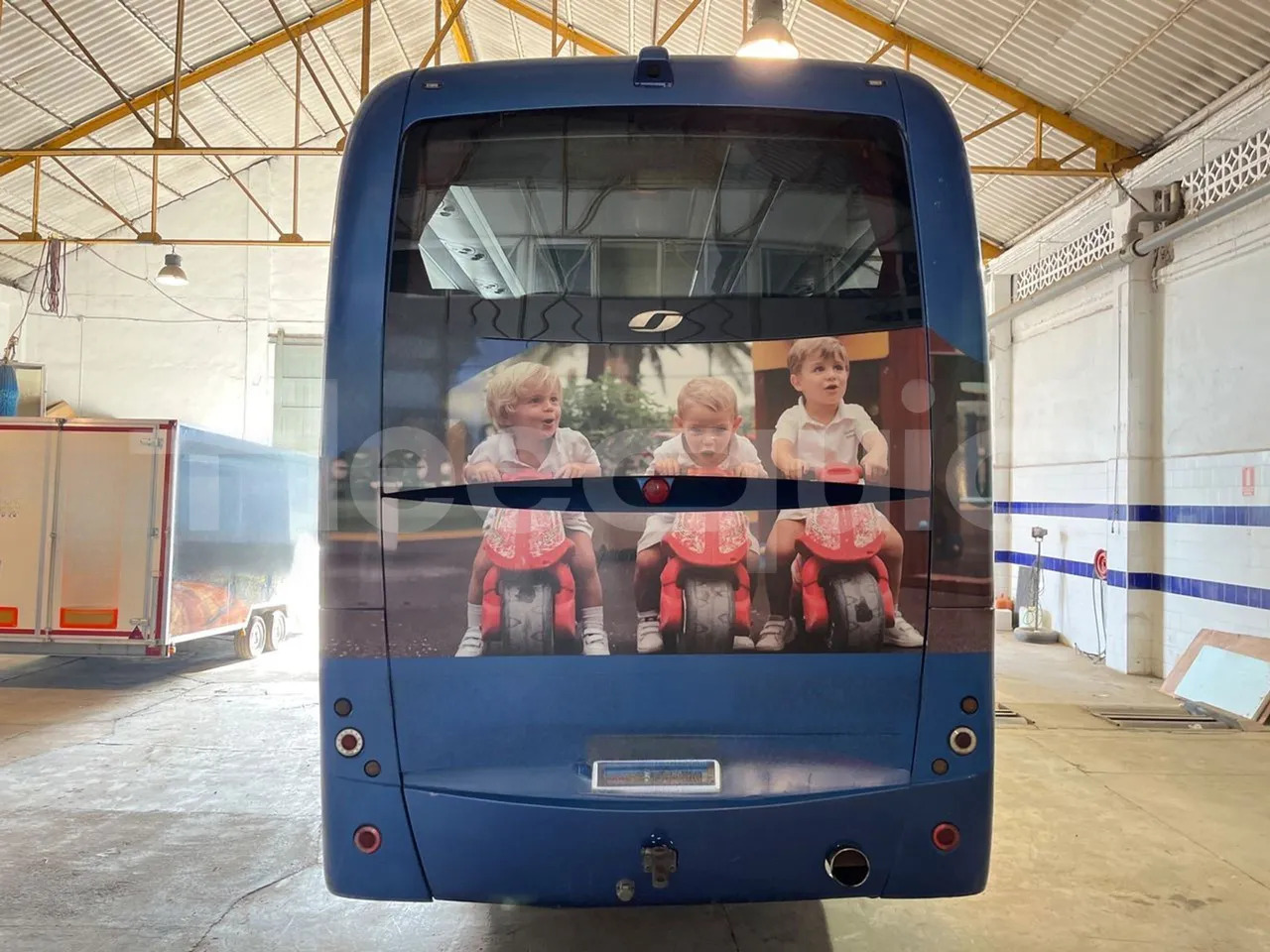 Irisbus Eurorider - Távolsági busz: 5 kép. Irisbus Eurorider - Távolsági busz: 5 kép.