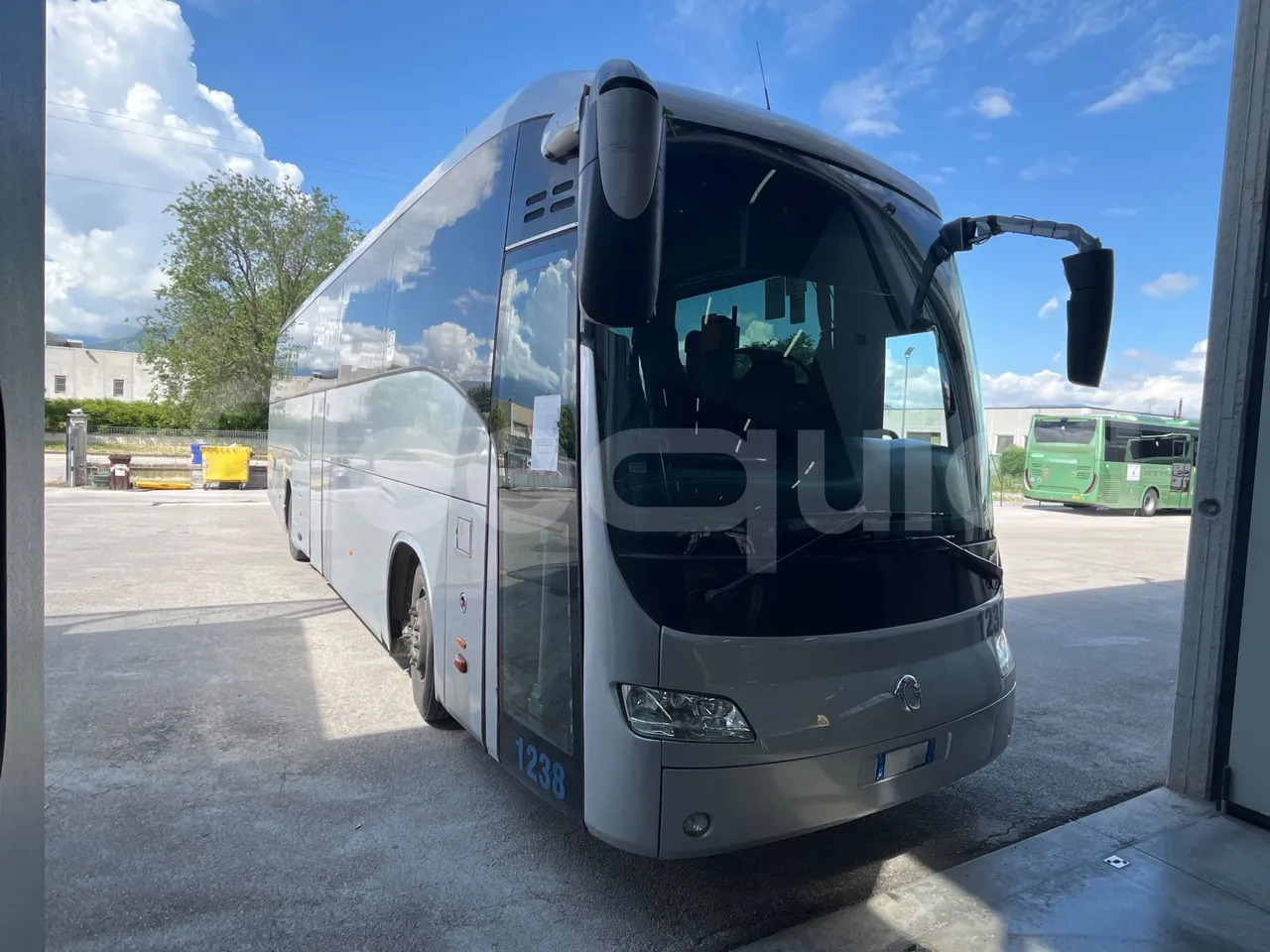 Irisbus New Domino - Távolsági busz: 1 kép. Irisbus New Domino - Távolsági busz: 1 kép.