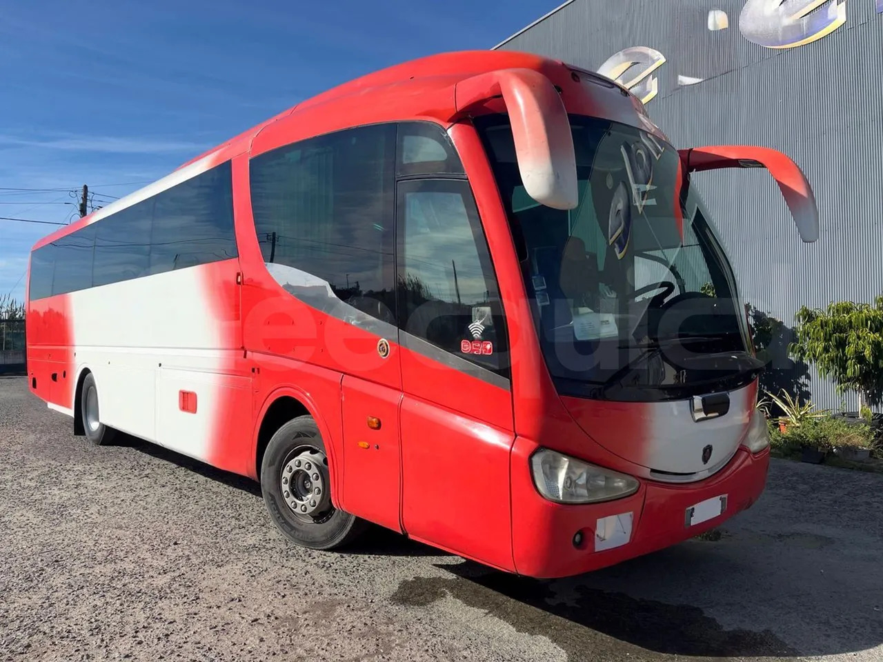 Irizar Scania - Távolsági busz: 1 kép. Irizar Scania - Távolsági busz: 1 kép.