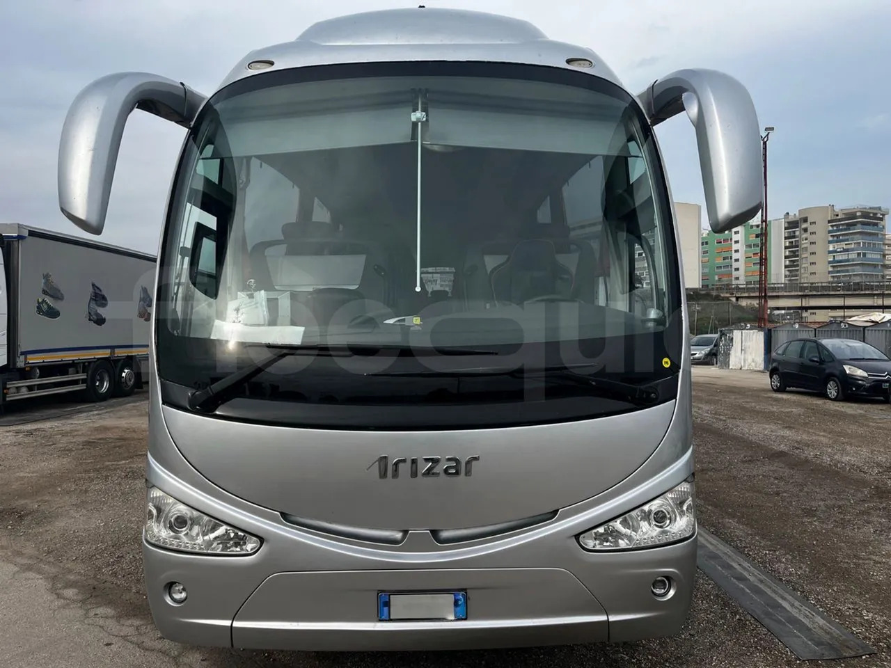 Irizar i6 - Távolsági busz: 2 kép. Irizar i6 - Távolsági busz: 2 kép.