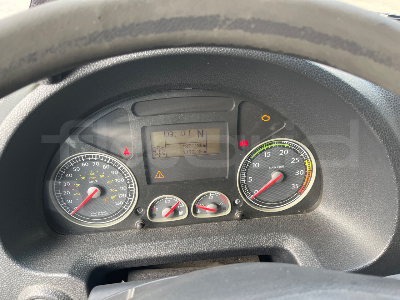 Iveco 100/E4 - Iskolabusz: 3 kép. Iveco 100/E4 - Iskolabusz: 3 kép.