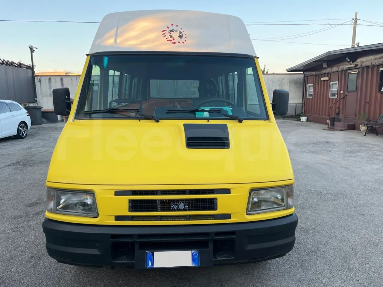 Iveco A45E10 - Iskolabusz: 2 kép. Iveco A45E10 - Iskolabusz: 2 kép.