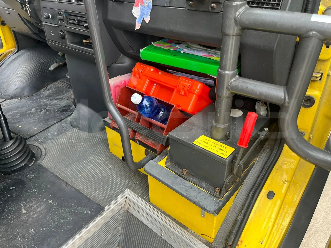 Iveco A45E10 - Iskolabusz: 2 kép. Iveco A45E10 - Iskolabusz: 2 kép.