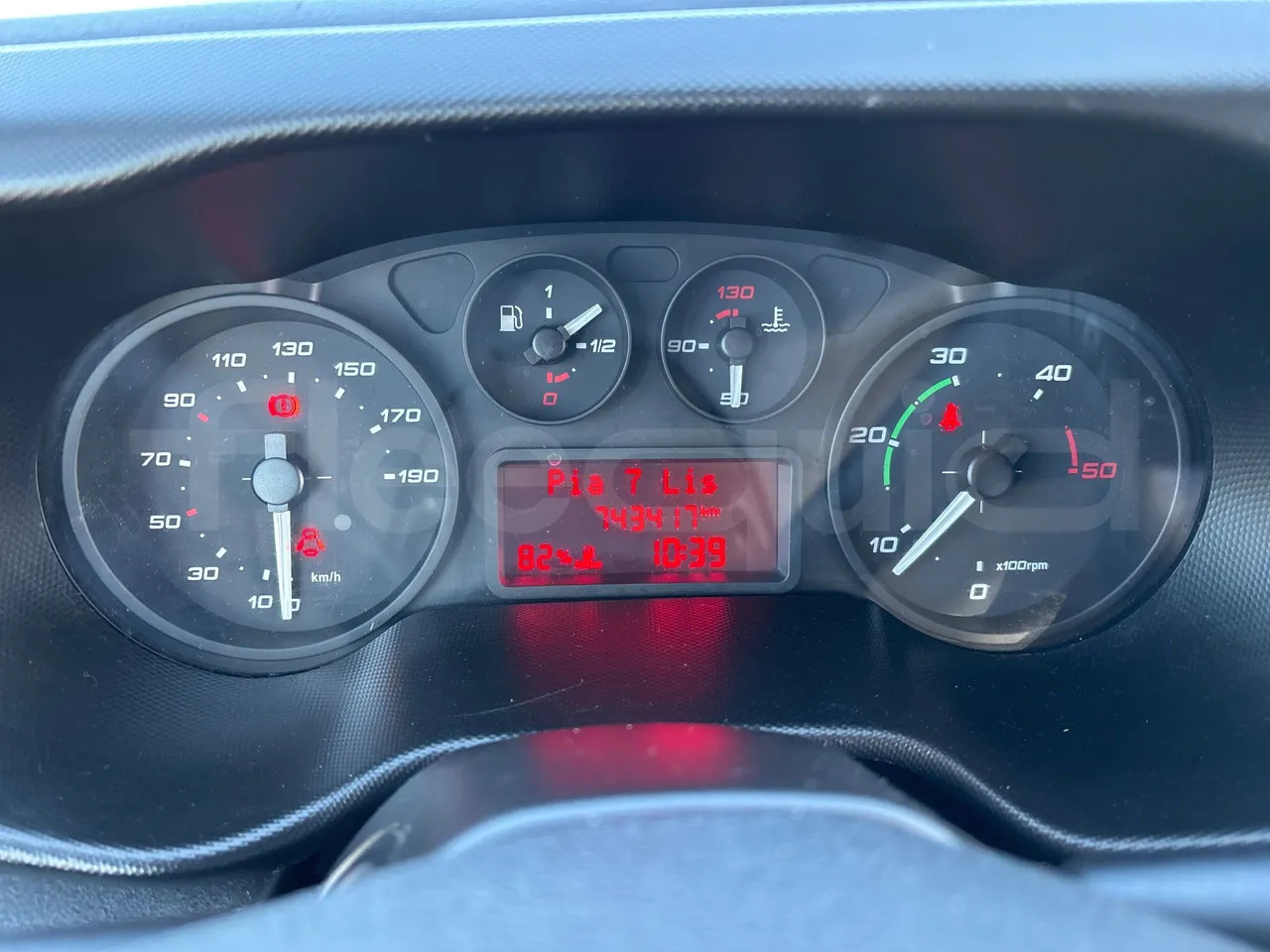 Iveco A50C17 - Minibusz, Kisbusz: 3 kép. Iveco A50C17 - Minibusz, Kisbusz: 3 kép.