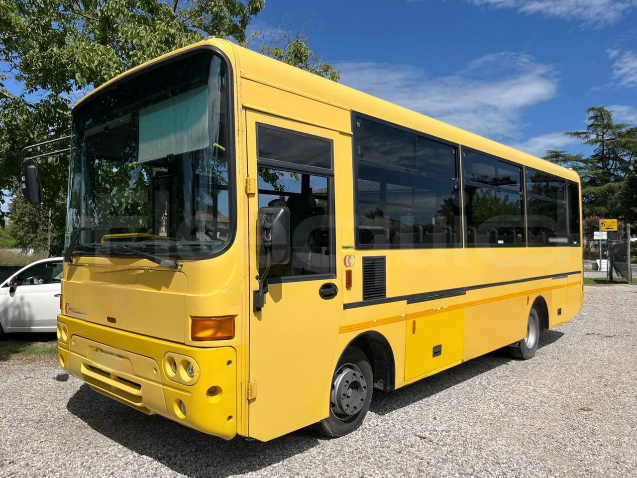 Iveco Cacciamali - Iskolabusz: 4 kép. Iveco Cacciamali - Iskolabusz: 4 kép.